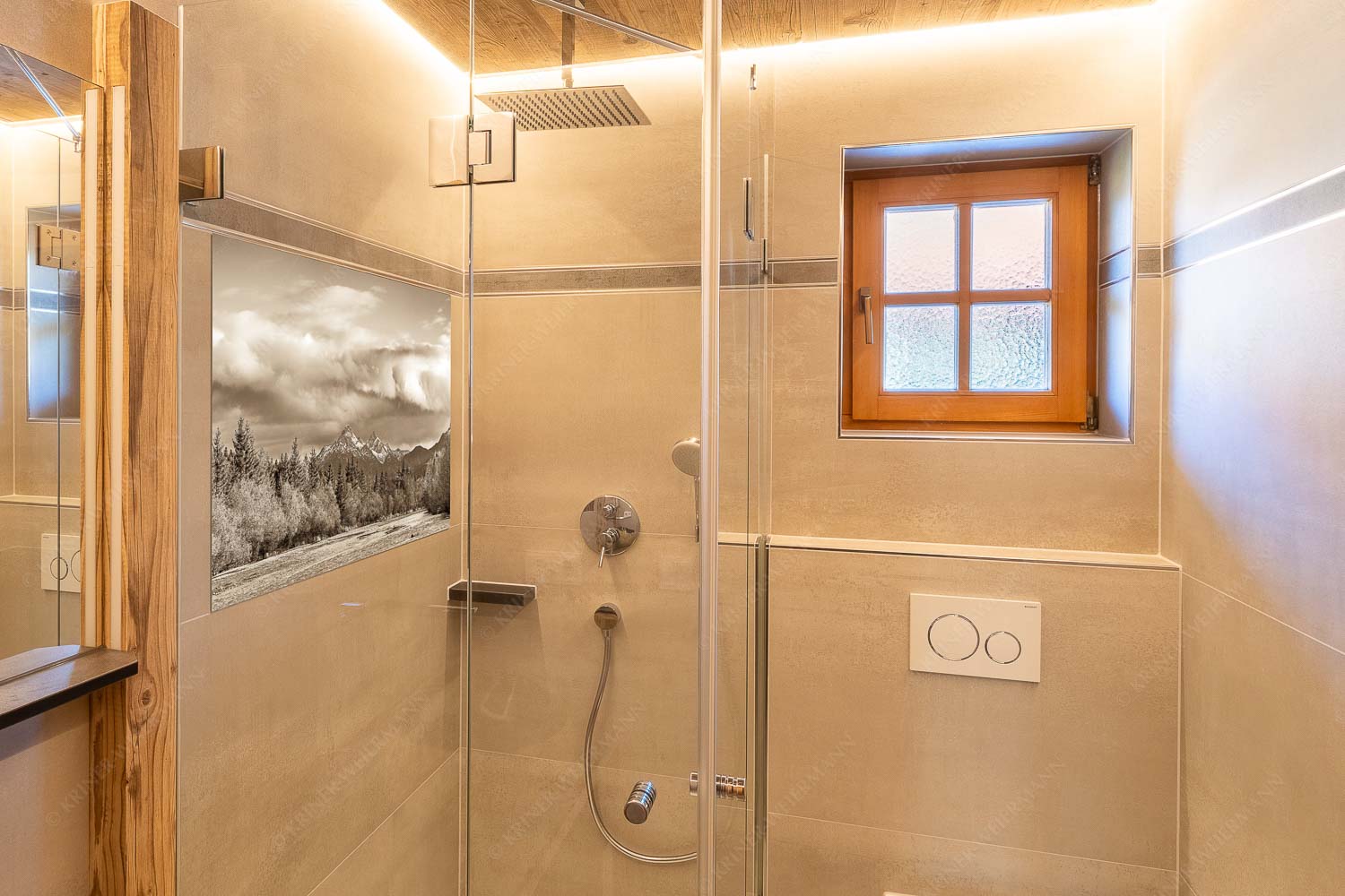 Heimliches Wahrzeichen – Größe ca. 120x80cm, Seitenverhältnis 3:2 — Isar mit den drei Arnspitzen Blick über die Isar zu den Arnspitzen - Heimliches Wahrzeichen - Größe ca. 120x80cm, Seitenverhältnis 3:2 - Isar mit den drei Arnspitzen - weitere Infos unter https://www.kriner-weiermann.de