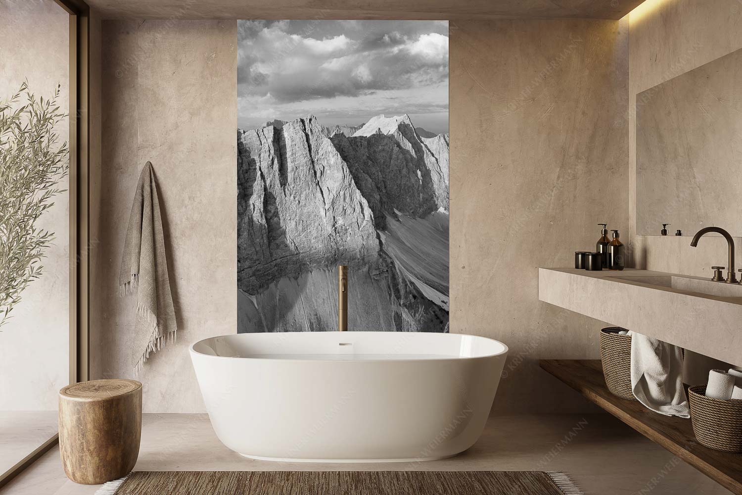 Herzog Kante – Größe ca. 160x240cm, Seitenverhältnis 2:3 — Lalidererspitze im Karwendelgebirge Erstes Licht an der Lalidererwand im Karwendel - Herzog Kante - Größe ca. 160x240cm, Seitenverhältnis 2:3 - Lalidererspitze im Karwendelgebirge - weitere Infos unter https://www.kriner-weiermann.de