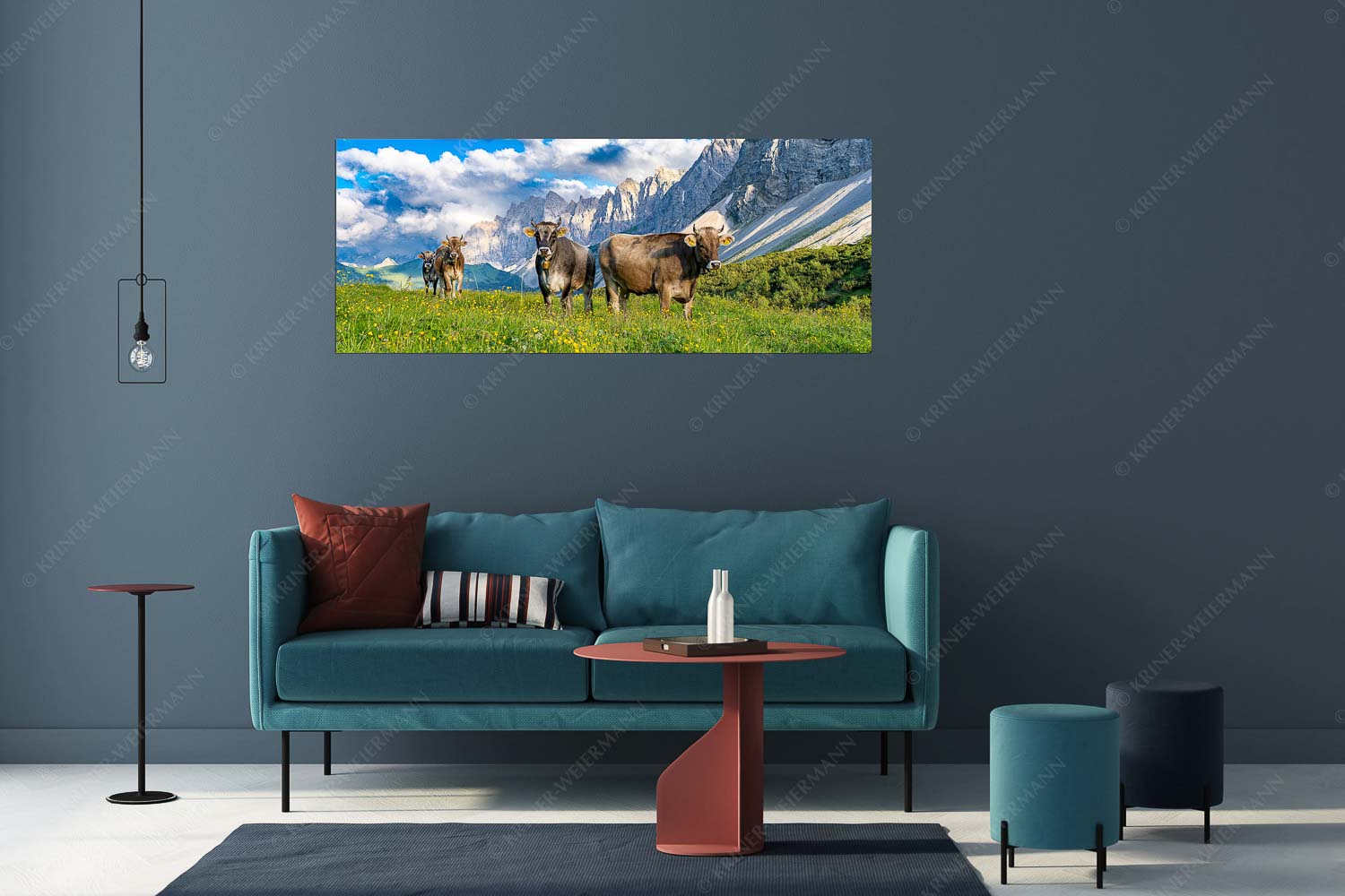 Jungvieh am Hochalmsattel im Karwendel mit Lalidererwand im Hintergrund - Hochalm II - Größe ca. 175x70cm, Seitenverhältnis 2,5:1 - Junge Kühe mit Laliderer im Karwendel - weitere Infos unter https://www.kriner-weiermann.de