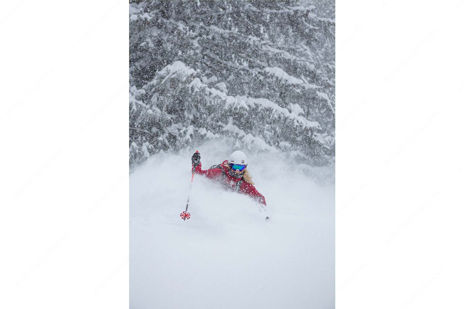 Im Element – Seitenverhältnis 2:3 — Freeride Skifahren Skifahren bei reichlich Neuschnee