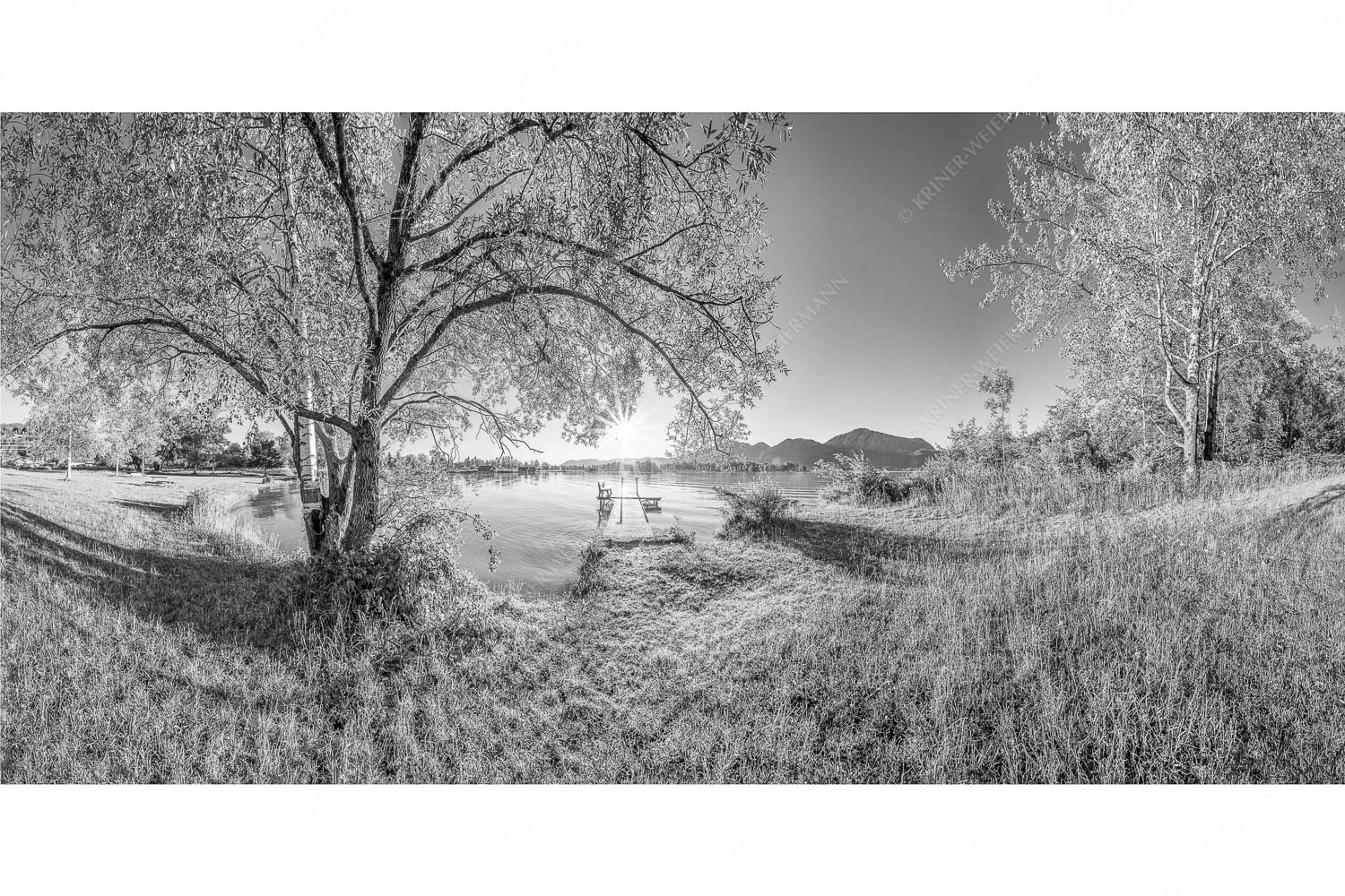 Immer wieder geht die Sonne auf – Seitenverhältnis 2:1 — Kochelsee Blick über den Kochelsee in den Sonnenaufgang