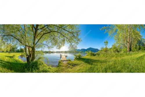 Blick über den Kochelsee in den Sonnenaufgang - Immer wieder geht die Sonne auf - Seitenverhältnis 3:1 - Kochelsee - weitere Infos unter https://www.kriner-weiermann.de