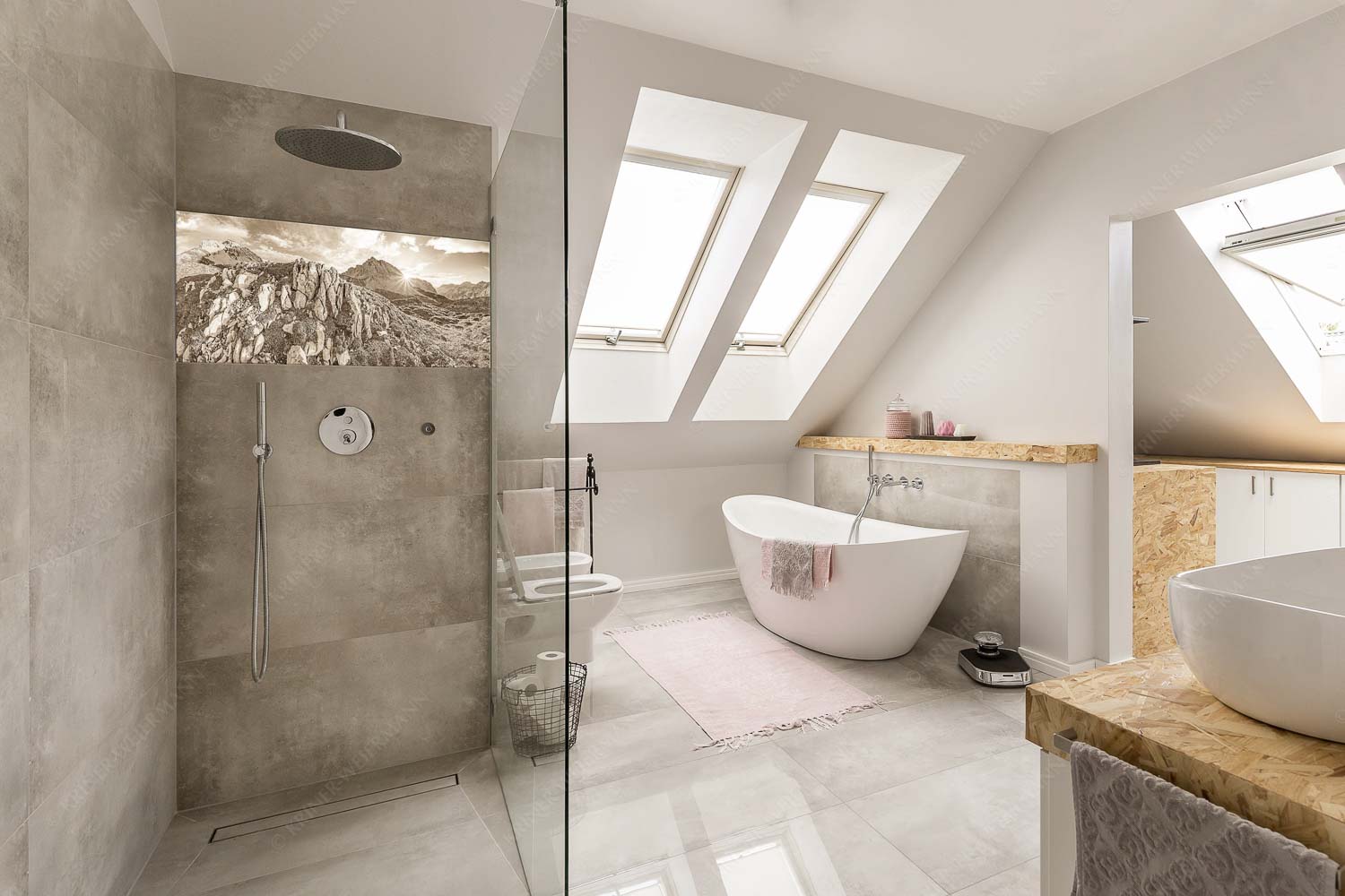 In der Pfeis – Größe ca. 100x50cm, Seitenverhältnis 2:1 — Rumerspitze im Karwendel Sonnenuntergang hinter Rumerspitze im Karwendel - In der Pfeis - Größe ca. 100x50cm, Seitenverhältnis 2:1 - Rumerspitze im Karwendel - weitere Infos unter https://www.kriner-weiermann.de