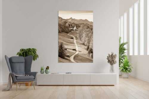 Blick über Kirche St. Anna in Wamberg zum Waxenstein - Kircherl - Größe ca. 120x180cm, Seitenverhältnis 2:3 - Wamberg mit Daniel - weitere Infos unter https://www.kriner-weiermann.de