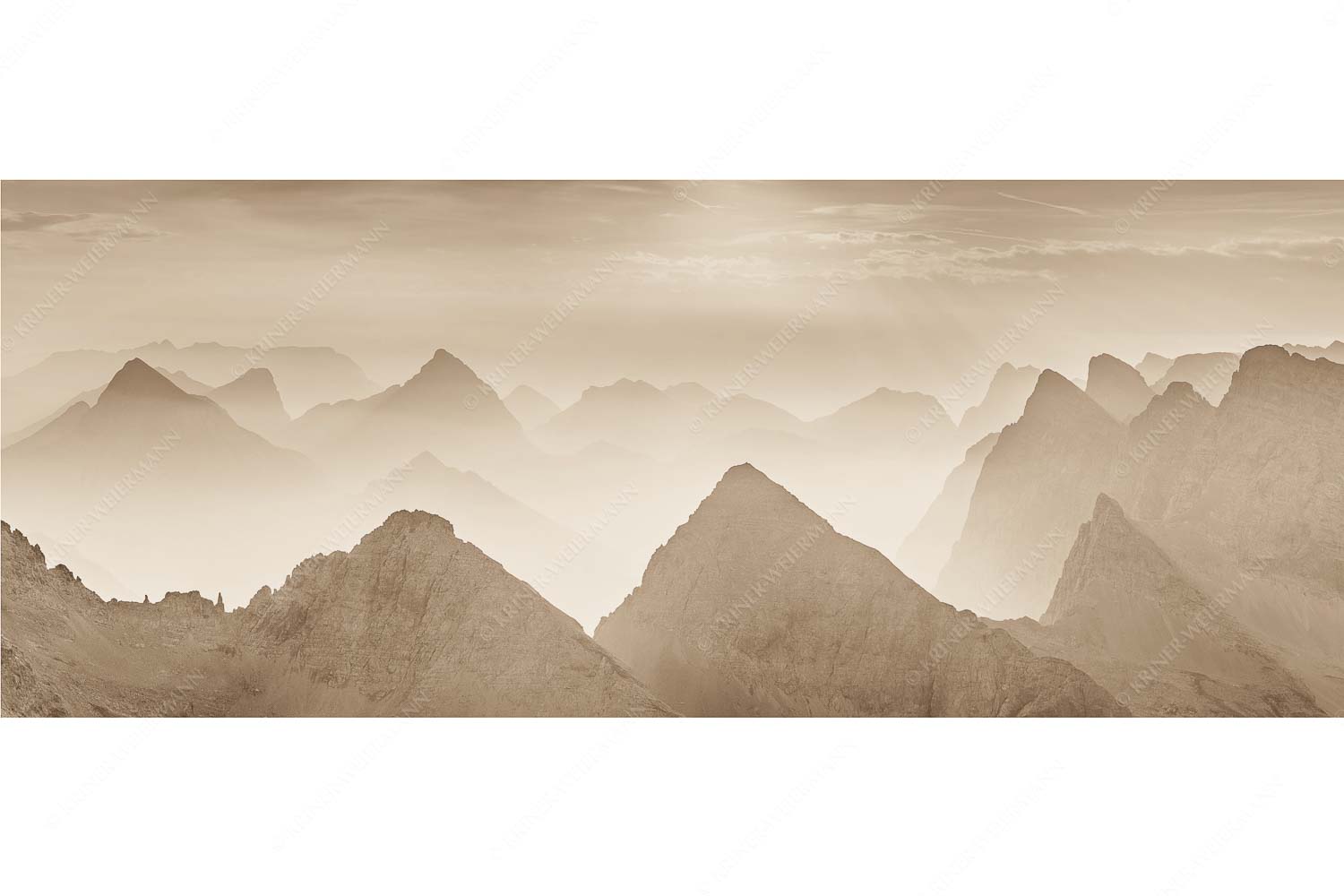 Konturen – Seitenverhältnis 2,5:1 — Silhouetten im Karwendel Blick über Moserkarspitze und Lalidererspitze in den Sonnenaufgang