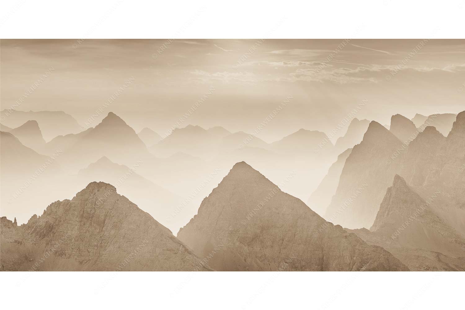 Konturen – Seitenverhältnis 2:1 — Silhouetten im Karwendel Blick über Moserkarspitze und Lalidererspitze in den Sonnenaufgang