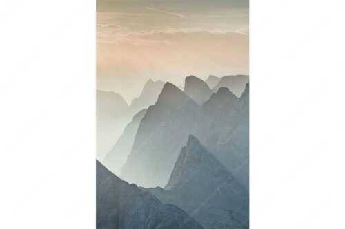 Blick über Moserkarspitze und Lalidererspitze in den Sonnenaufgang - Konturen - Seitenverhältnis 2:3 - Silhouetten im Karwendel - weitere Infos unter https://www.kriner-weiermann.de