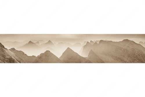 Blick über Moserkarspitze und Lalidererspitze in den Sonnenaufgang - Konturen - Seitenverhältnis 5:1 - Silhouetten im Karwendel - weitere Infos unter https://www.kriner-weiermann.de
