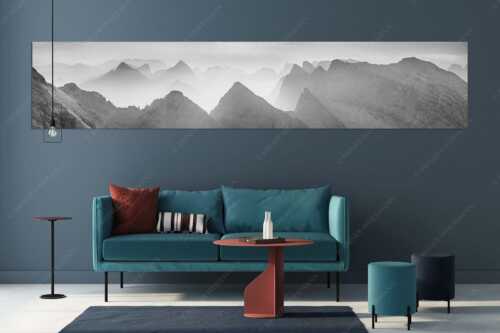 Blick über Moserkarspitze und Lalidererspitze in den Sonnenaufgang - Konturen - Größe ca. 350x70cm, Seitenverhältnis 5:1 - Silhouetten im Karwendel - weitere Infos unter https://www.kriner-weiermann.de