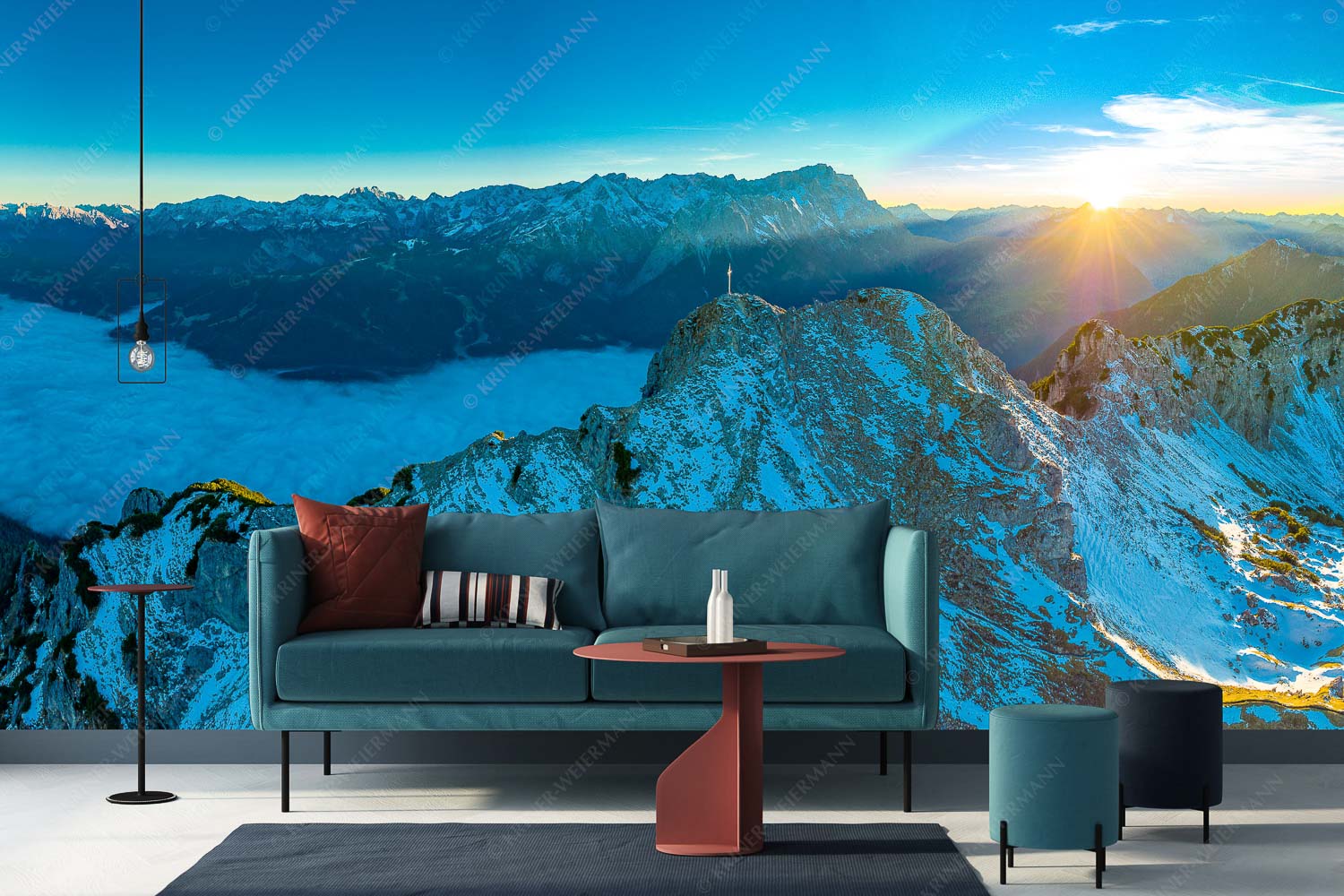 Blick über Kramer zur Zugspitze am Sonnenuntergang - Kramer vor Zugspitze - Größe ca. 400x200cm, Seitenverhältnis 2:1 - Nebel im Loisachtal - weitere Infos unter https://www.kriner-weiermann.de