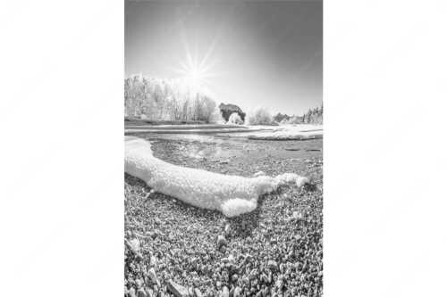 Isar miit Karwendel und Arnspitzen - Kristallteppich - Seitenverhältnis 2:3 - Schnee an der Isar - weitere Infos unter https://www.kriner-weiermann.de