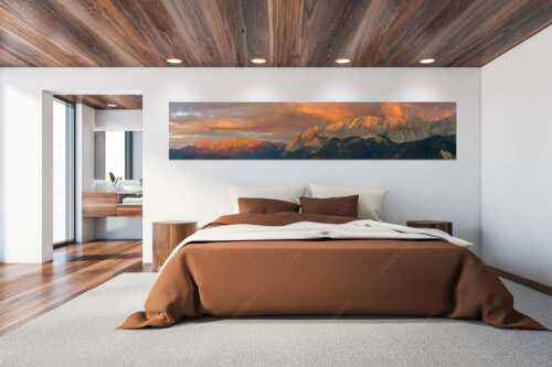 Abendrot im Wetterstein- und Karwendelgebirge - Kurzes Spektakel - Größe ca. 300x60cm, Seitenverhältnis 5:1 - Abendstimmung am Wetterstein - weitere Infos unter https://www.kriner-weiermann.de