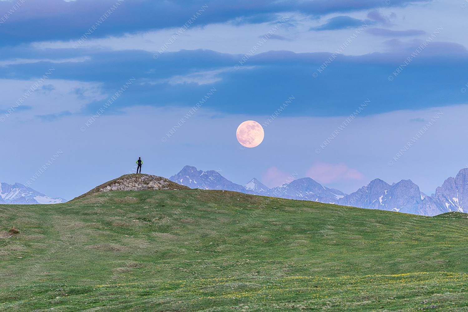 Mondfieber – Seitenverhältnis 3:2 — Vollmond über Karwendel Blick vom Wank im Estergebirge zum Vollmondaufgang über Karwendelgebirge