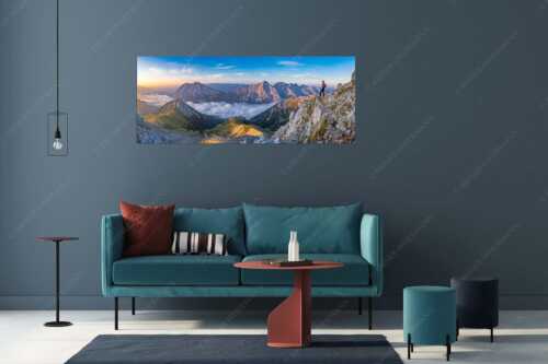 Blick übers Gaistal zu den Mieminger Bergen - Morgenstund - Größe ca. 175x70cm, Seitenverhältnis 2,5:1 - Bergwanderung Wetterstein und Mieminger - weitere Infos unter https://www.kriner-weiermann.de