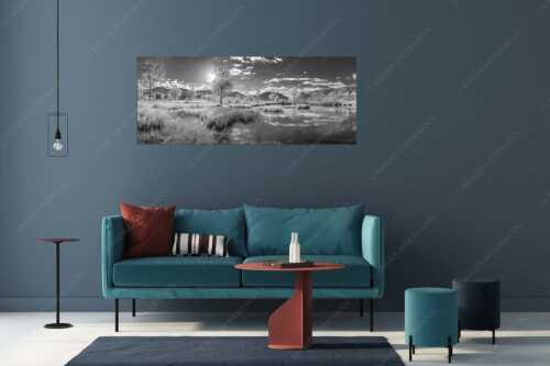 Kleiner Weiher bei Unterammergau mit Blick auf Kofel und Oberammergau - Morgentau - Größe ca. 175x70cm, Seitenverhältnis 2,5:1 - Morgenstimmung im Ammertal - weitere Infos unter https://www.kriner-weiermann.de