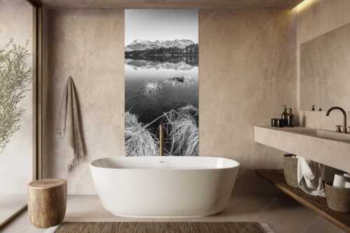 Schneefrei am Barmsee mit Karwendelgebirge - Niederglegt - Größe ca. 100x200cm, Seitenverhältnis 1:2 - Barmsee mit Karwendel - weitere Infos unter https://www.kriner-weiermann.de