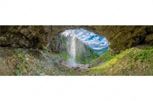 Sehr versteckt liegt dieser paradiesische Wasserfall im Karwendel - Paradiesfall - Seitenverhältnis 3:1 - Wasserfall im Karwendelgebirge - weitere Infos unter https://www.kriner-weiermann.de