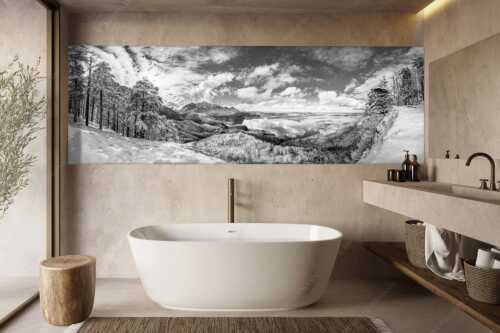 Es hat nocheinmal geschneit in den Bergen rund um den Kochelsee - Perlmutt - Größe ca. 300x100cm, Seitenverhältnis 3:1 - Winterstimmung über Kochelsee - weitere Infos unter https://www.kriner-weiermann.de