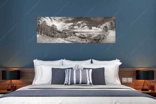 Es hat nocheinmal geschneit in den Bergen rund um den Kochelsee - Perlmutt - Größe ca. 180x60cm, Seitenverhältnis 3:1 - Winterstimmung über Kochelsee - weitere Infos unter https://www.kriner-weiermann.de