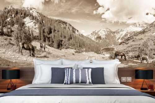 Pferde im Soierngebirge mit Soiernsee und Gumpenkarspitze - Rammsbeijnressa - Größe ca. 350x140cm, Seitenverhältnis 2,5:1 - Pferde im Soierngebirge - weitere Infos unter https://www.kriner-weiermann.de