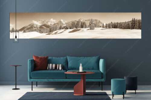 Einsamer Wiesmahdstadel mit viel Schnee und Wörner, Tiefkar und Westlicher Karwendelspitze im Hintergrund - Richtig Winter - Größe ca. 350x70cm, Seitenverhältnis 5:1 - Winterlandschaft Karwendel - weitere Infos unter https://www.kriner-weiermann.de