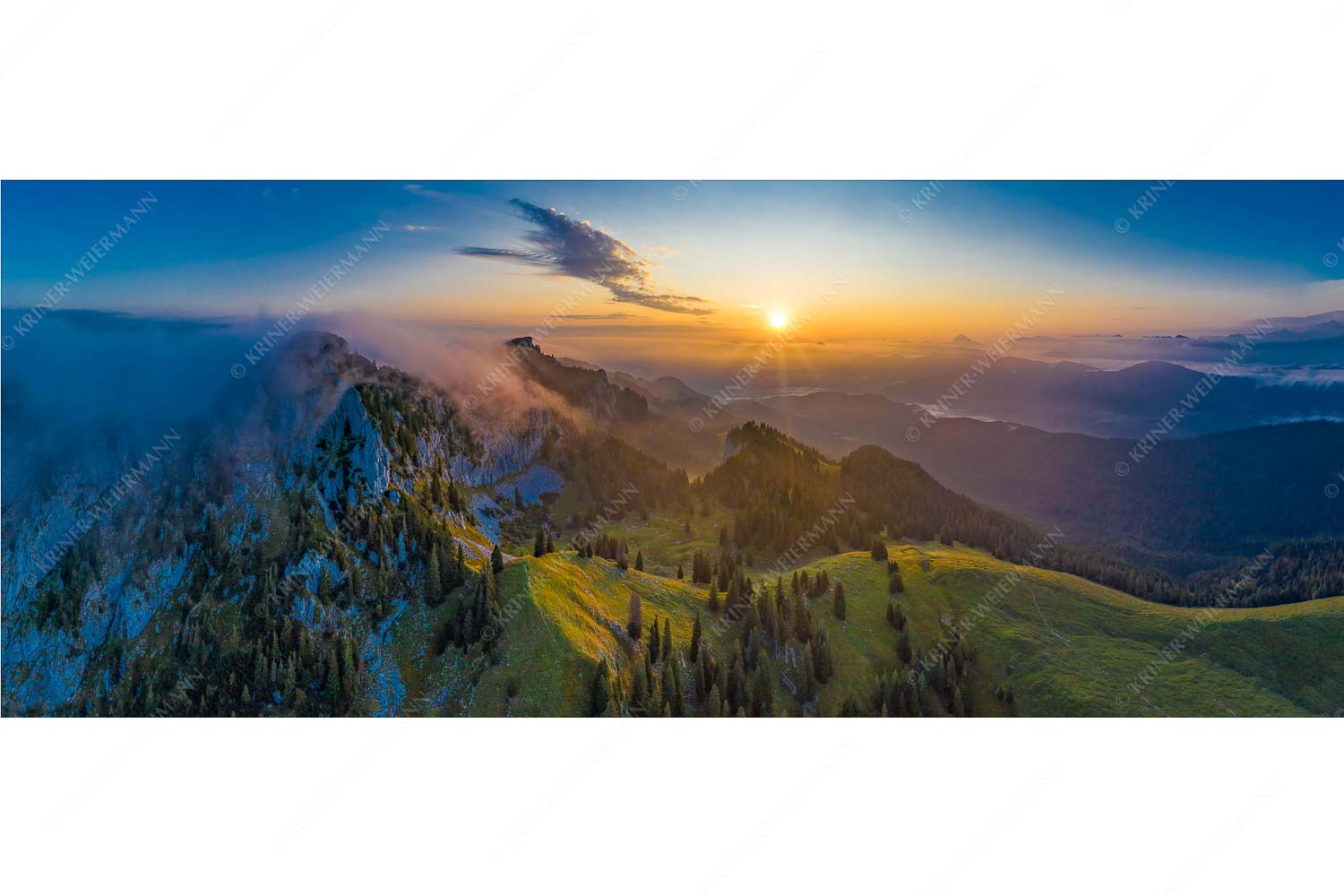 Ruhiger Morgen – Seitenverhältnis 2,5:1 — Benediktenwand Sonnenaufgang an der Benediktenwand