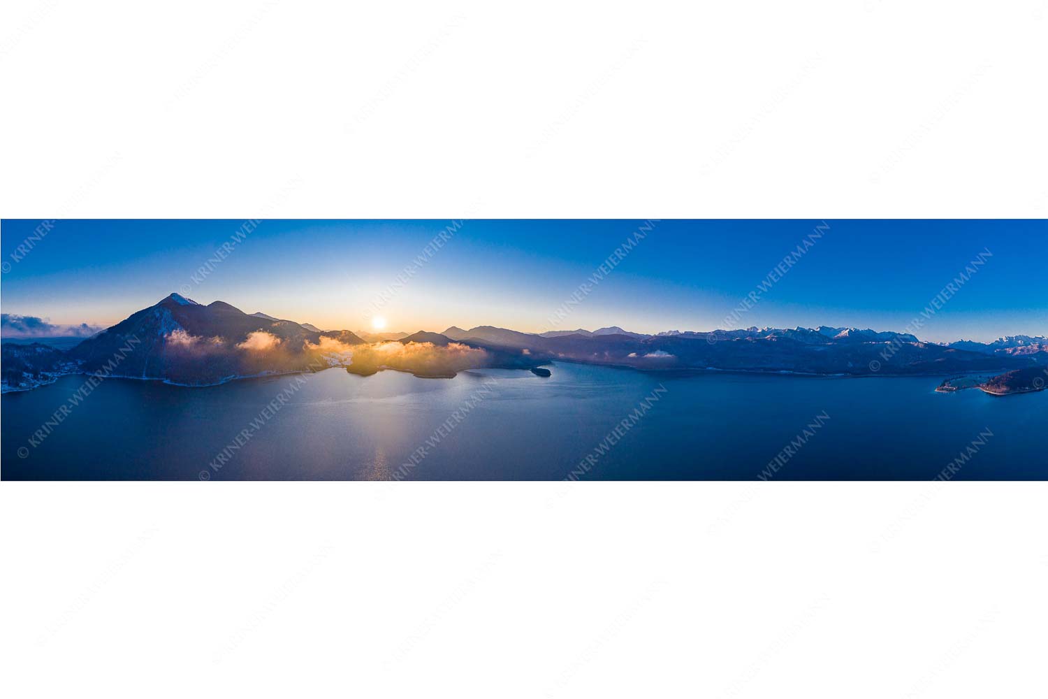 Sachenbach – Seitenverhältnis 4:1 — Jochberg am Walchensee Sonnenaufgang über Sachenbach am Walchensee