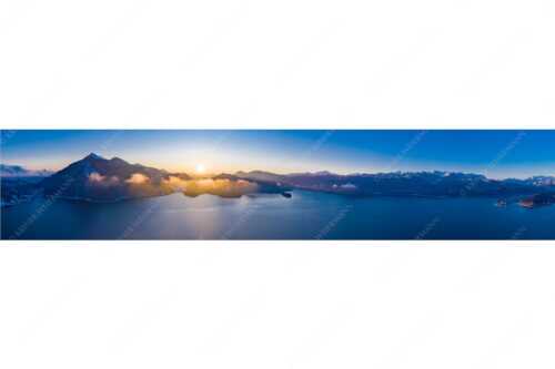 Sonnenaufgang über Sachenbach am Walchensee - Sachenbach - Seitenverhältnis 5:1 - Jochberg am Walchensee - weitere Infos unter https://www.kriner-weiermann.de