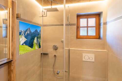 Bergschafe an der Erinnerungshütte mit Oberreintalschrofen und Scharnitzspitze im Wettersteingebirge - Scharnitzjoch - Größe ca. 120x80cm, Seitenverhältnis 3:2 - Schafe mit Erinnerungshütte im Wetterstein - weitere Infos unter https://www.kriner-weiermann.de