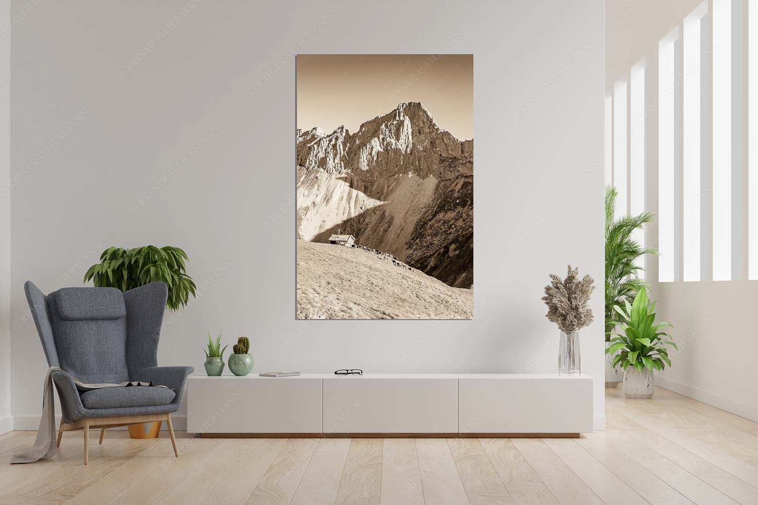 Scharnitzjoch – Größe ca. 120x180cm, Seitenverhältnis 2:3 — Schafe mit Erinnerungshütte im Wetterstein Bergschafe an der Erinnerungshütte mit Oberreintalschrofen und Scharnitzspitze im Wettersteingebirge - Scharnitzjoch - Größe ca. 120x180cm, Seitenverhältnis 2:3 - Schafe mit Erinnerungshütte im Wetterstein - weitere Infos unter https://www.kriner-weiermann.de