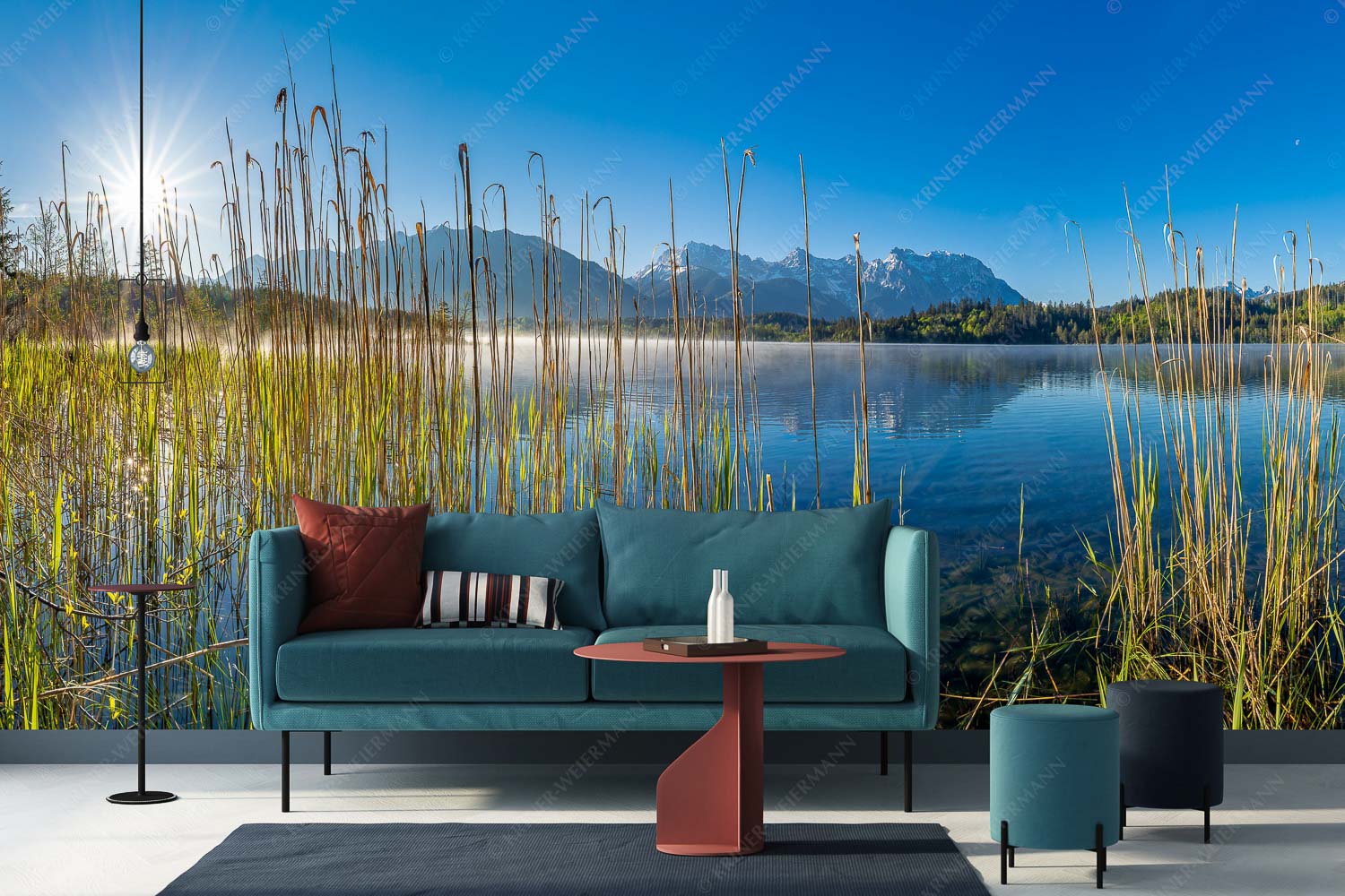 Blick übern Barmsee zum Karwendelgebirge - Schilf am See - Größe ca. 400x200cm, Seitenverhältnis 2:1 - Barmsee mit Karwendel - weitere Infos unter https://www.kriner-weiermann.de