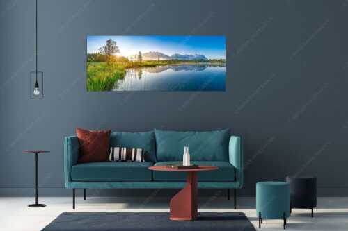 Sonnenaufgang am Barmsee mit Soiern- und Karwendelgebirge - Seelenruhig - Größe ca. 175x70cm, Seitenverhältnis 2,5:1 - Spiegelung am Barmsee mit Karwendel - weitere Infos unter https://www.kriner-weiermann.de