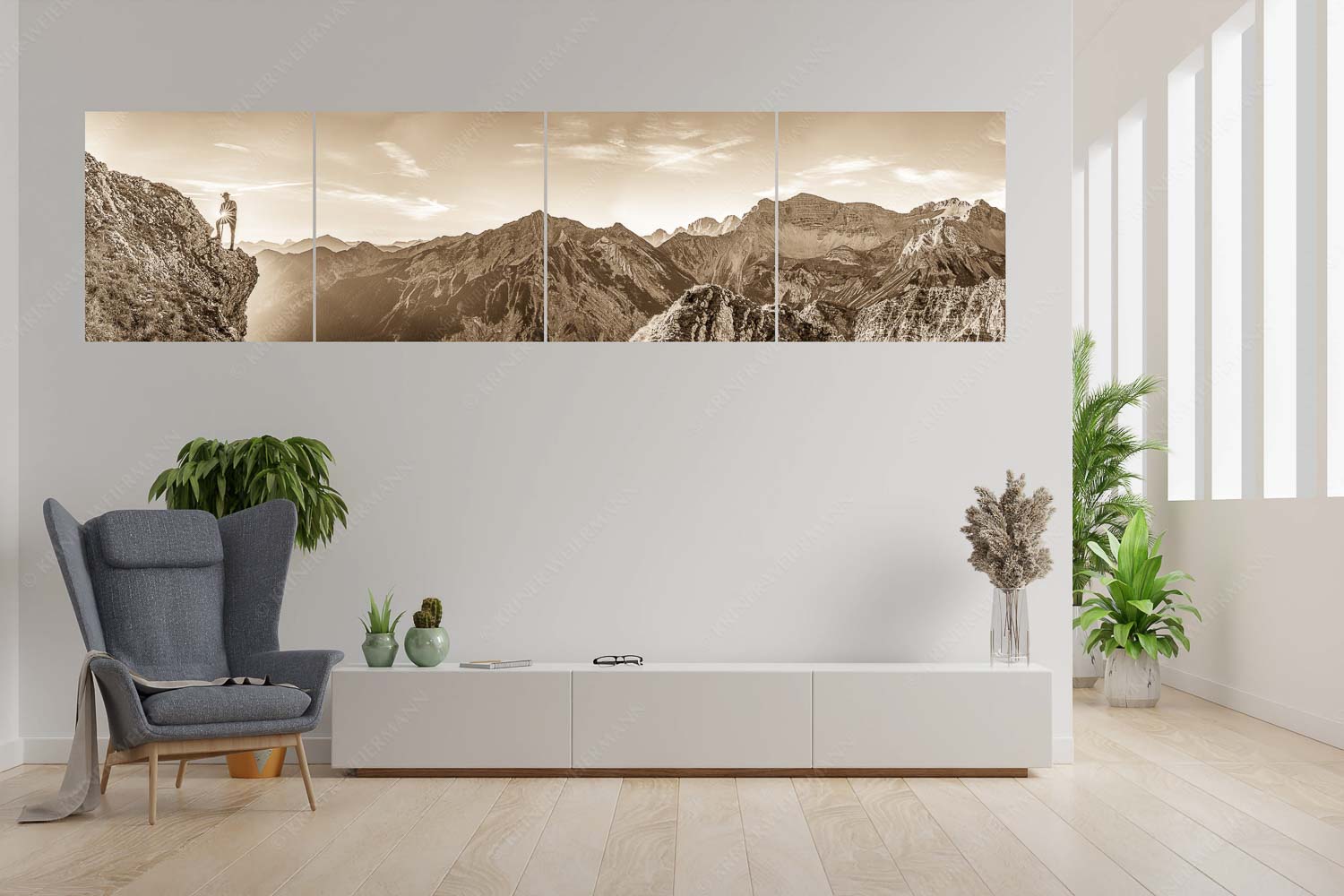 Sei Hoamat – 4er Split, Größe ca. 280x70cm, Seitenverhältnis 4:1 — Historischer Bergsteiger im Soierngebirge Blick beim Sonnenaufgang zur Soiernspitze - Sei Hoamat - 4er Split, Größe ca. 280x70cm, Seitenverhältnis 4:1 - Historischer Bergsteiger im Soierngebirge - weitere Infos unter https://www.kriner-weiermann.de