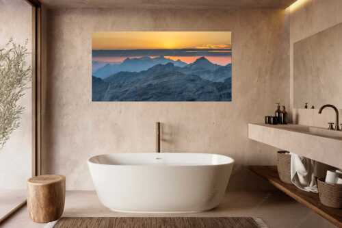 Blick über die Seekarspitze und Zugspitze in den Sonnenuntergang - Separate reality - Größe ca. 180x90cm, Seitenverhältnis 2:1 - Abendstimmung Seekarspitze und Wetterstein - weitere Infos unter https://www.kriner-weiermann.de