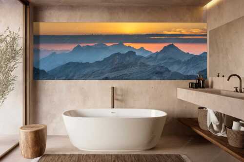 Blick über die Seekarspitze und Zugspitze in den Sonnenuntergang - Separate reality - Größe ca. 300x100cm, Seitenverhältnis 3:1 - Abendstimmung Seekarspitze und Wetterstein - weitere Infos unter https://www.kriner-weiermann.de