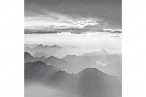 Blick von der Zugspitze über Thannheimer Berge in den Sonnenuntergang - Shining II - Seitenverhältnis 1:1 - Grandiose Abendstimmung Zugspitze - weitere Infos unter https://www.kriner-weiermann.de