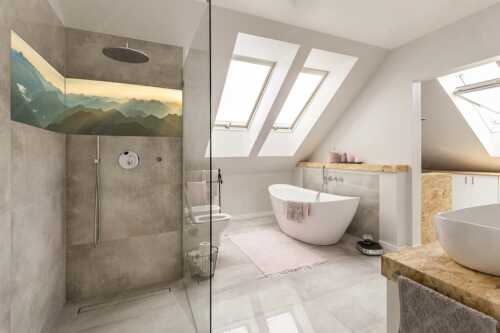 Blick von der Zugspitze über Thannheimer Berge in den Sonnenuntergang - Shining - LED-Leuchtbild - 2-Teilig, Größe ca. 240x60cm, Seitenverhältnis 4:1 - Silhouetten Abendstimmung auf der Zugspitze - weitere Infos unter https://www.kriner-weiermann.de