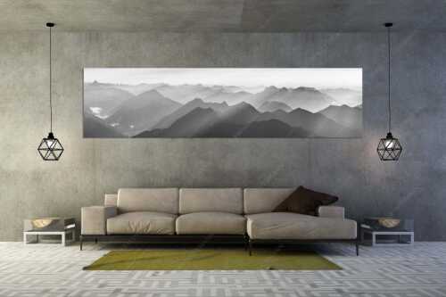 Blick von der Zugspitze über Thannheimer Berge in den Sonnenuntergang - Shining - Wandbild - Größe ca. 320x80cm, Seitenverhältnis 4:1 - Silhouetten Abendstimmung auf der Zugspitze - weitere Infos unter https://www.kriner-weiermann.de