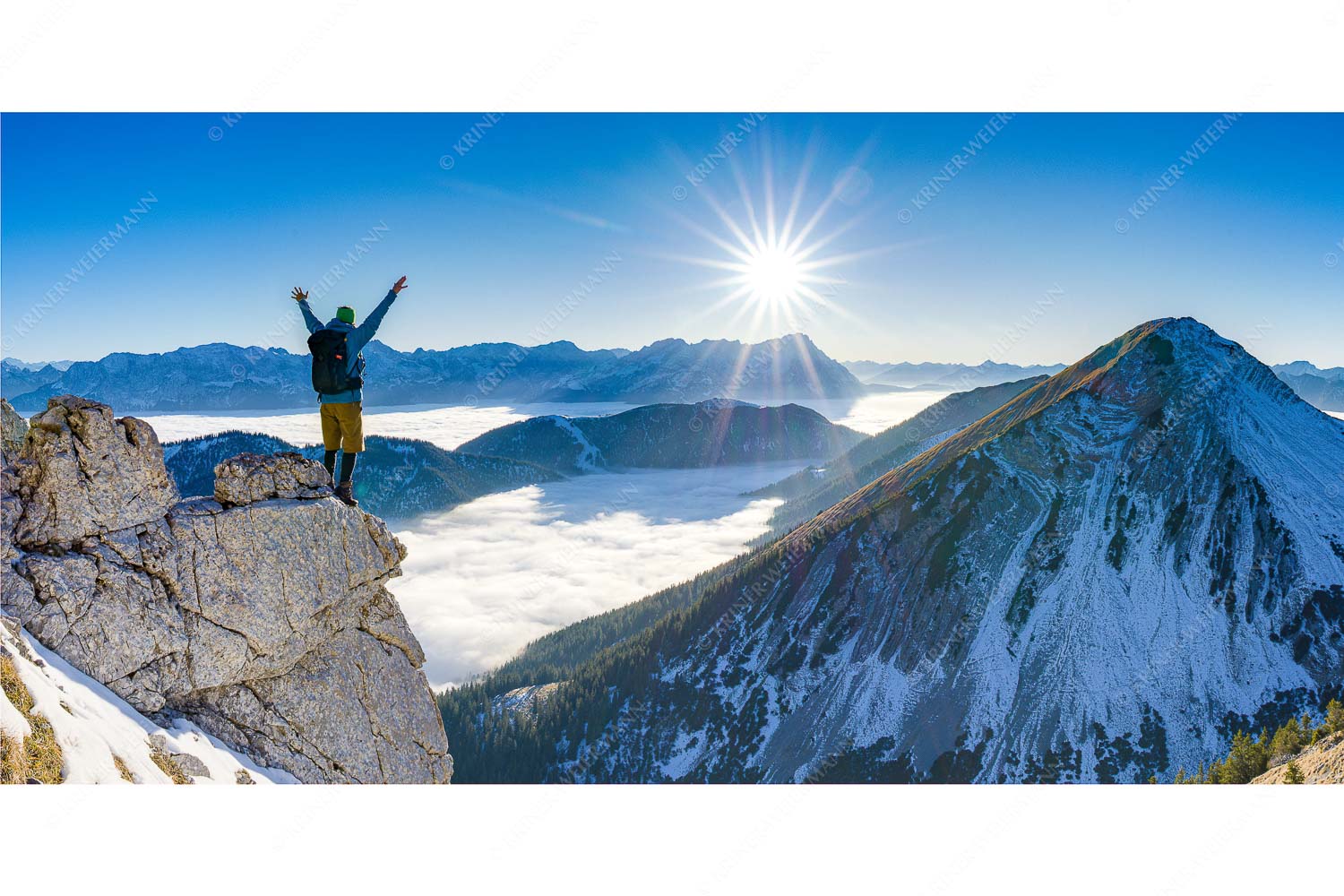 So a Freid – Seitenverhältnis 2:1 — Bergsteiger am Krottenkopf Blick auf den Bischof und Sonnenuntergang an der Zugspitze