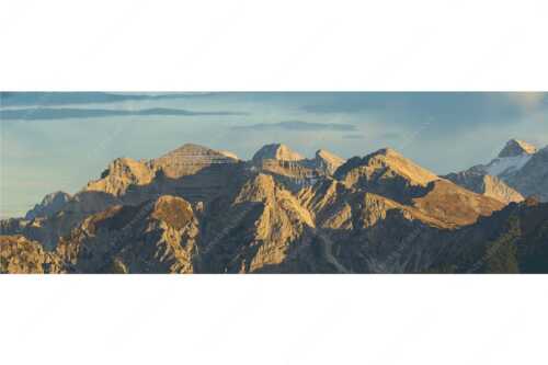 Blick ins Soiern- und Karwendelgebirge - Soiern und Karwendel - Seitenverhältnis 3:1 - Schöttlkar- und Soiernspitze - weitere Infos unter https://www.kriner-weiermann.de