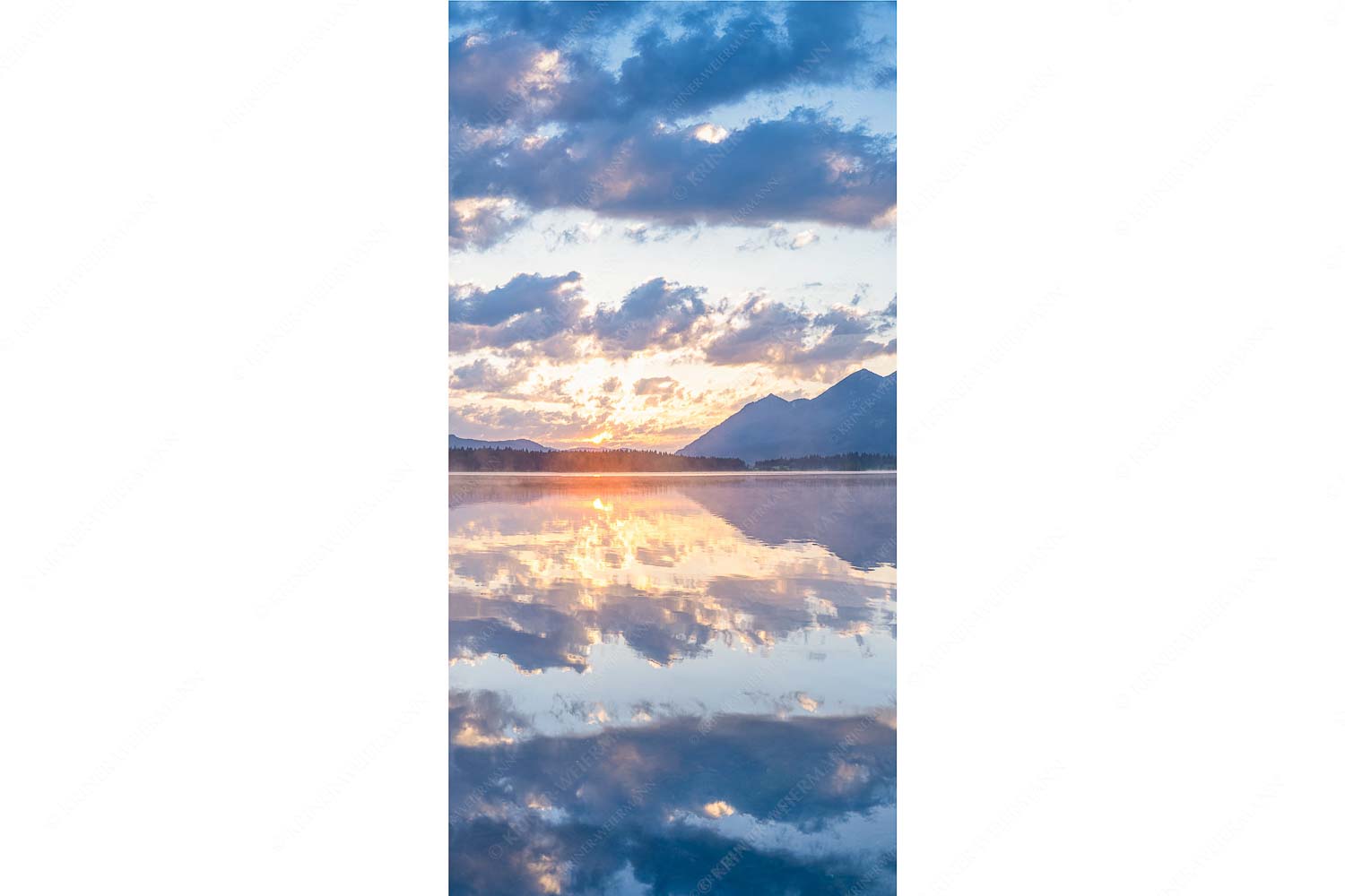 Spiegelsaal – Seitenverhältnis 1:2 — Morgenstimmung am Barmsee Herrliche Spiegelung bei aufgehender Sonne am Barmsee