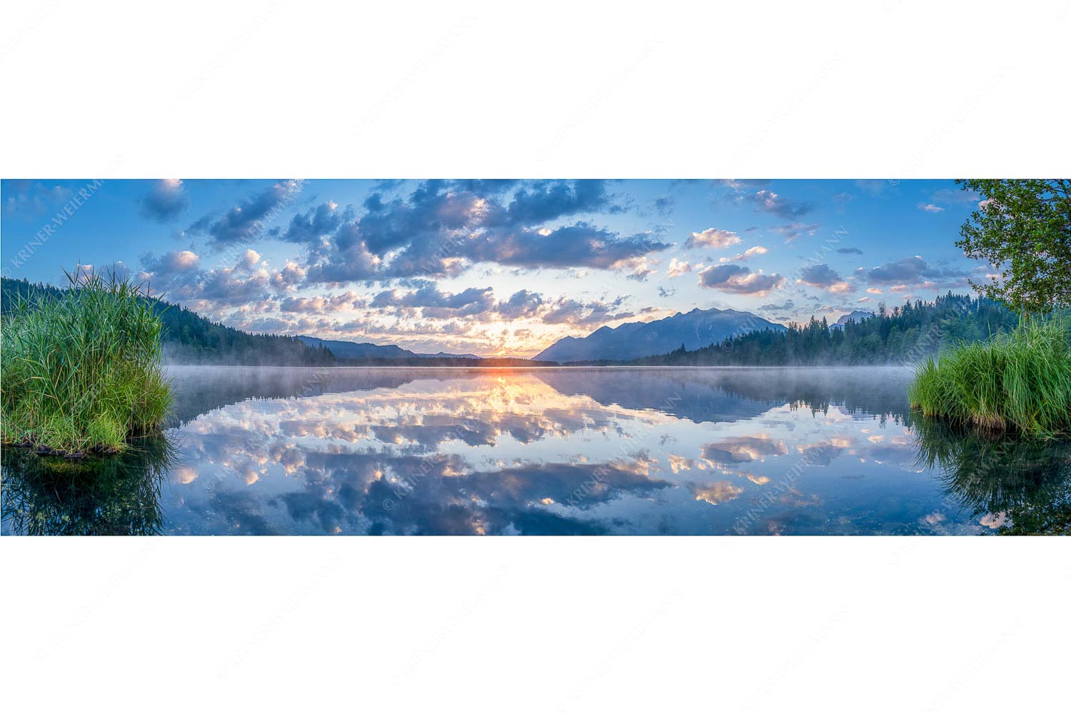 Spiegelsaal – Seitenverhältnis 3:1 — Morgenstimmung am Barmsee Herrliche Spiegelung bei aufgehender Sonne am Barmsee