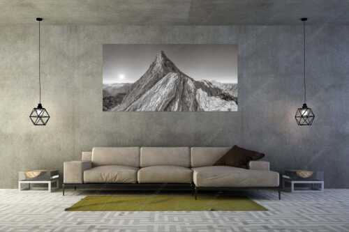 Bergsteiger unterwegs auf der Ferrata kurz vor dem Alpspitzgipfel im Wettersteingebirge - Spitze - Größe ca. 200x100cm, Seitenverhältnis 2:1 - Bergsteiger an der Ferrata der Alpspitze - weitere Infos unter https://www.kriner-weiermann.de