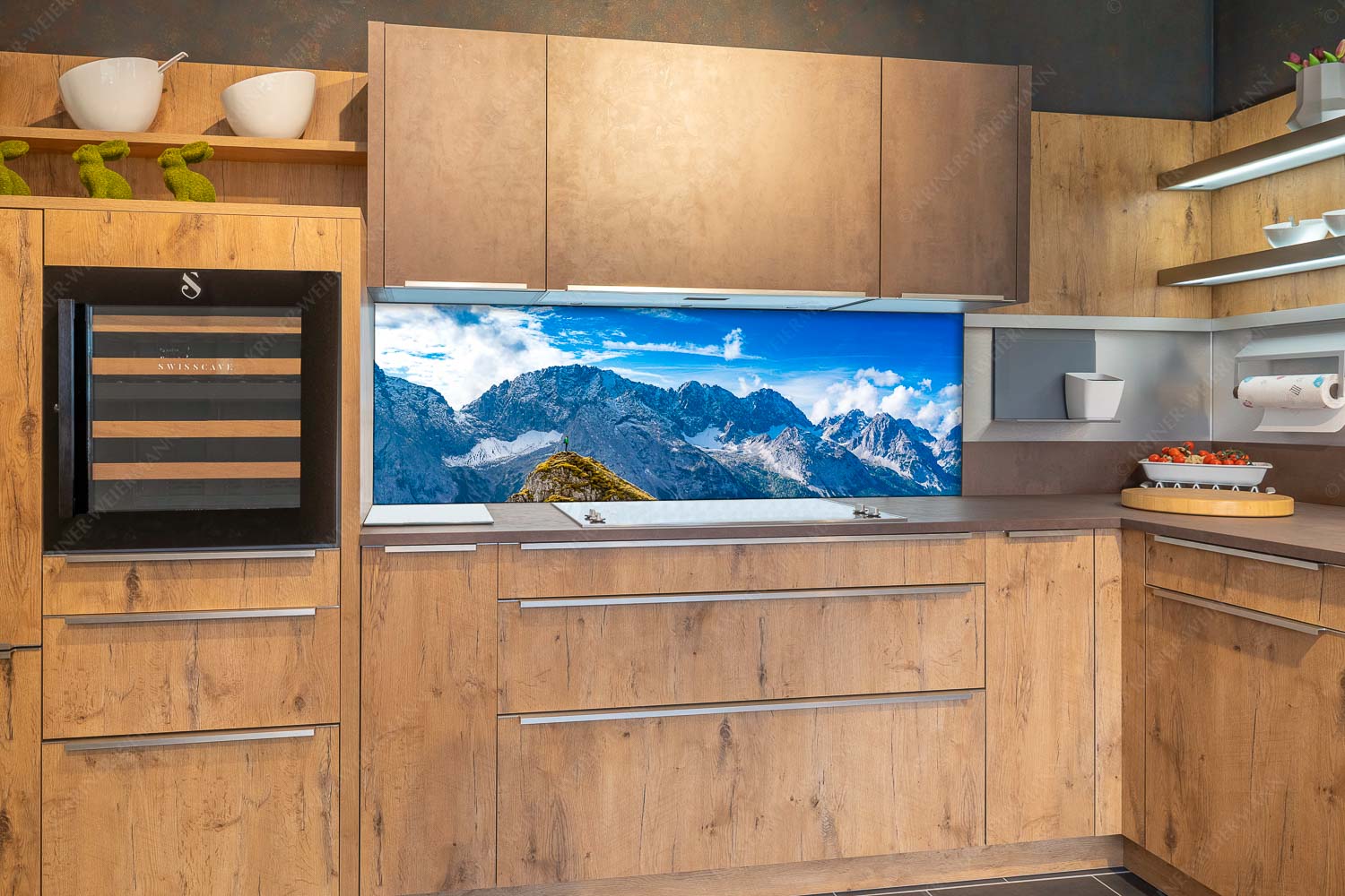 Standpunkt – Größe ca. 180x60cm, Seitenverhältnis 3:1 — Wanderer am Feldernjoch Blick vom Feldernjoch im Wetterstein auf die Mieminger Kette - Standpunkt - Größe ca. 180x60cm, Seitenverhältnis 3:1 - Wanderer am Feldernjoch - weitere Infos unter https://www.kriner-weiermann.de