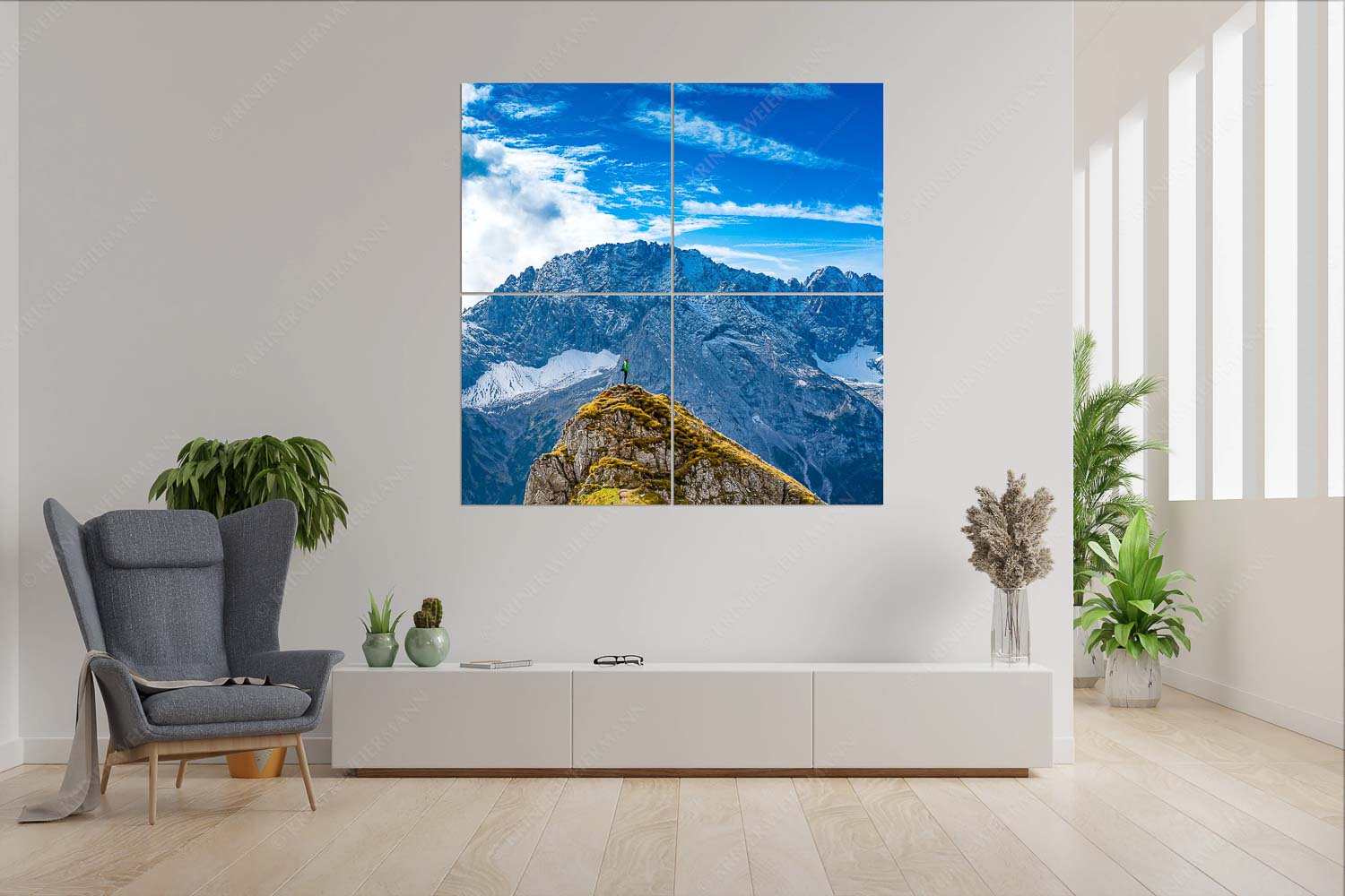 Standpunkt – 4er Split, Größe ca. 180x180cm, Seitenverhältnis 1:1 — Wanderer am Feldernjoch Blick vom Feldernjoch im Wetterstein auf die Mieminger Kette - Standpunkt - 4er Split, Größe ca. 180x180cm, Seitenverhältnis 1:1 - Wanderer am Feldernjoch - weitere Infos unter https://www.kriner-weiermann.de