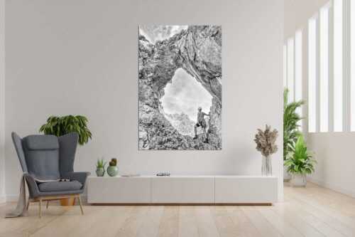 Beeindruckendes Felsloch am Oberreintalturm mit Blick zur Leutascher Dreitorspitze - Staunen - Größe ca. 120x180cm, Seitenverhältnis 2:3 - Klettern im Oberreintal - weitere Infos unter https://www.kriner-weiermann.de