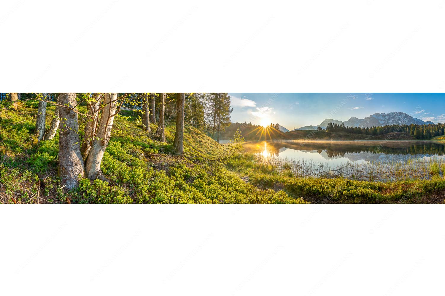 Blick über den Wildensee zum Sonnenaufgang am Soierngebirge und Karwendel - Stiller Morgen - Seitenverhältnis 4:1 - Wildensee und Karwendel - weitere Infos unter https://www.kriner-weiermann.de