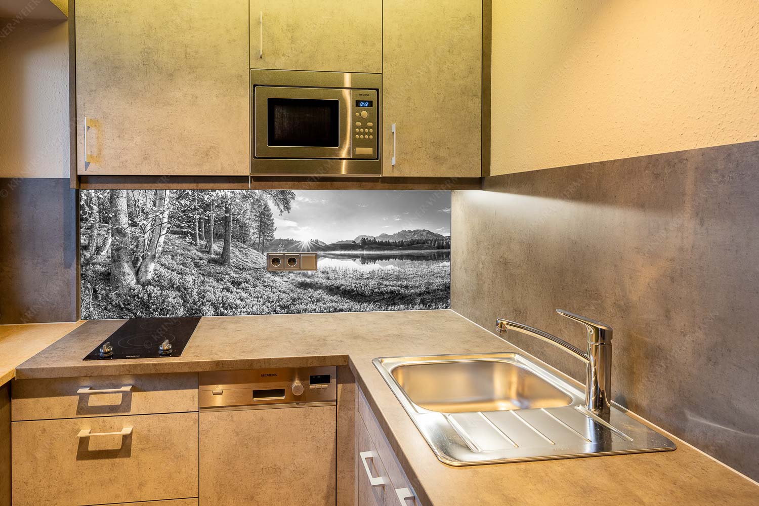 Stiller Morgen – Größe ca. 150x60cm, Seitenverhältnis 2,5:1 — Wildensee und Karwendel Blick über den Wildensee zum Sonnenaufgang am Soierngebirge und Karwendel - Stiller Morgen - Größe ca. 150x60cm, Seitenverhältnis 2,5:1 - Wildensee und Karwendel - weitere Infos unter https://www.kriner-weiermann.de