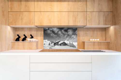 Die Stuibenhütte dient im Sommer als Unterkunft für den Almhirten der Kreuzalm - Stuibenhütte - Größe ca. 90x60cm, Seitenverhältnis 3:2 - Alpspitze - weitere Infos unter https://www.kriner-weiermann.de