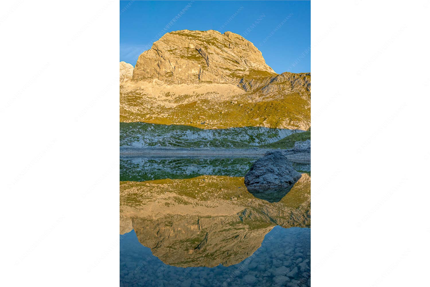 Blick über Stuibensee zum Hohen Gaif und Hohen Blassen im Wettersteingebirge